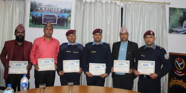 मुगु सामूहिक हत्याकाण्ड सफल अनुसन्धान गर्ने १३ जना प्रहरी सम्मानित