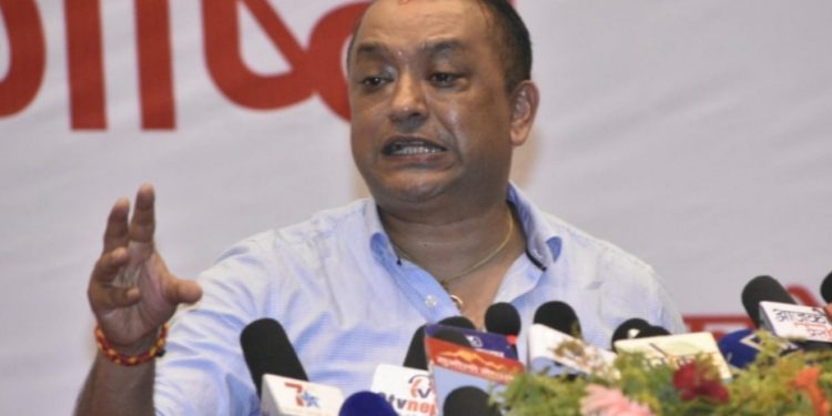 प्रधानमन्त्रीलाई गगनको प्रश्नः कांग्रेससँग टिकटक बन्द गर्ने सहमति कहिले भयो ?