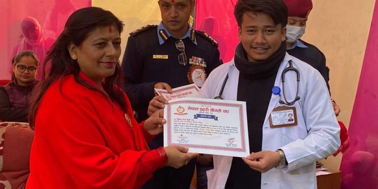 नेपाल प्रहरी श्रीमति संघद्वारा निःशुल्क स्वास्थ्य शिविर सम्पन्न
