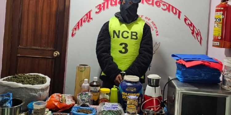 काठमाडौँमा गाँजा मिसाएर केकको व्यापार