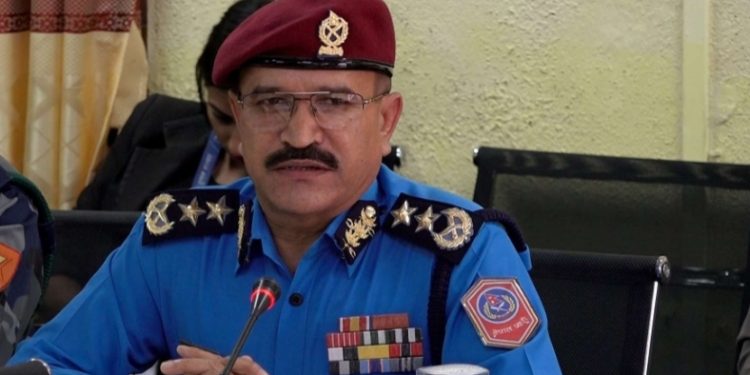 मातहतका अधिकारीलाई प्रहरी महानिरीक्षकको निर्देशन, अनुमति विना कतै नजानु र नबोल्नु