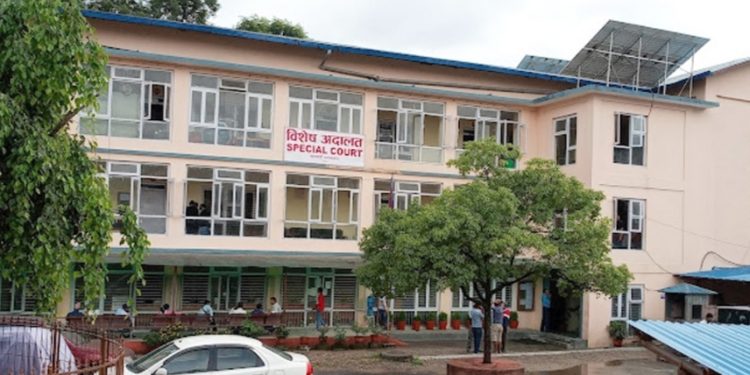 श्रीमान जीवितै हुँदा मृत्युदर्ता बनाएर भत्ता खाने र भत्ता दिलाउने वडा सचिव भ्रष्टाचार मुद्दामा दोषी ठहर