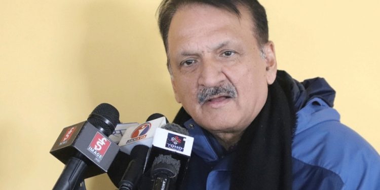 स्रोत सीमितताकाे कारण मागहरू सम्बोधन गर्न कठिनाइ : अर्थमन्त्री महत