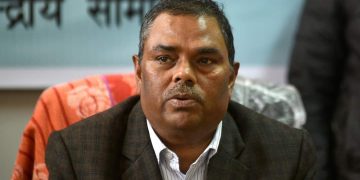 उपेन्द्रले हाले प्रधानमन्त्रीले संसदमा लिने विश्वासको मत रोक्न सर्वोच्चमा रिट