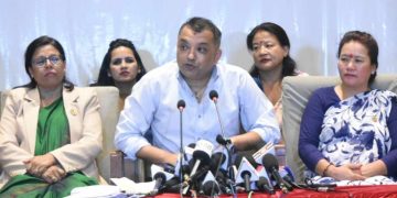 रविले दुई दिनअघि डेमोक्रेटिक एलायन्स बनाउन भन्दै कांग्रेस नेताहरुको घरघरमा आफ्नो नेता पठाएको गगनको दाबी