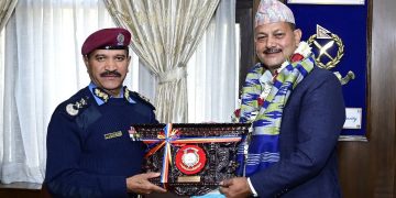 एआईजीबाट राजिनामा दिएका केसीलाई आईजीपीले गरे बिदाइ