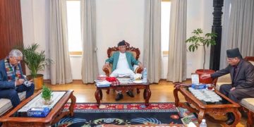 प्रमुख तीन दलका शीर्ष नेताहरूको बैठक बस्दै