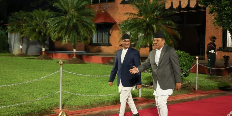 कार्यवहाक प्रधानमन्त्रीको जिम्मेवारी उपप्रधानमन्त्री सिंहलाई