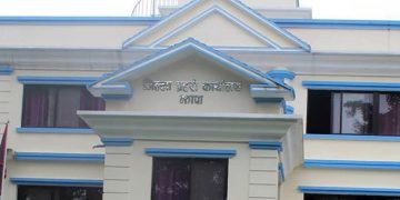 काँसघारीमा भेटिए लुटिएका हतियार